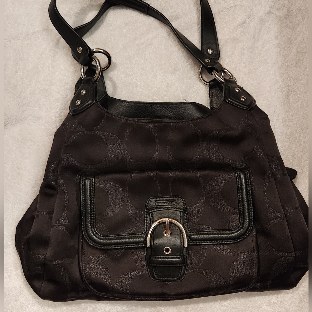 Authentic Black Coach Hobo Bag (large capacity)